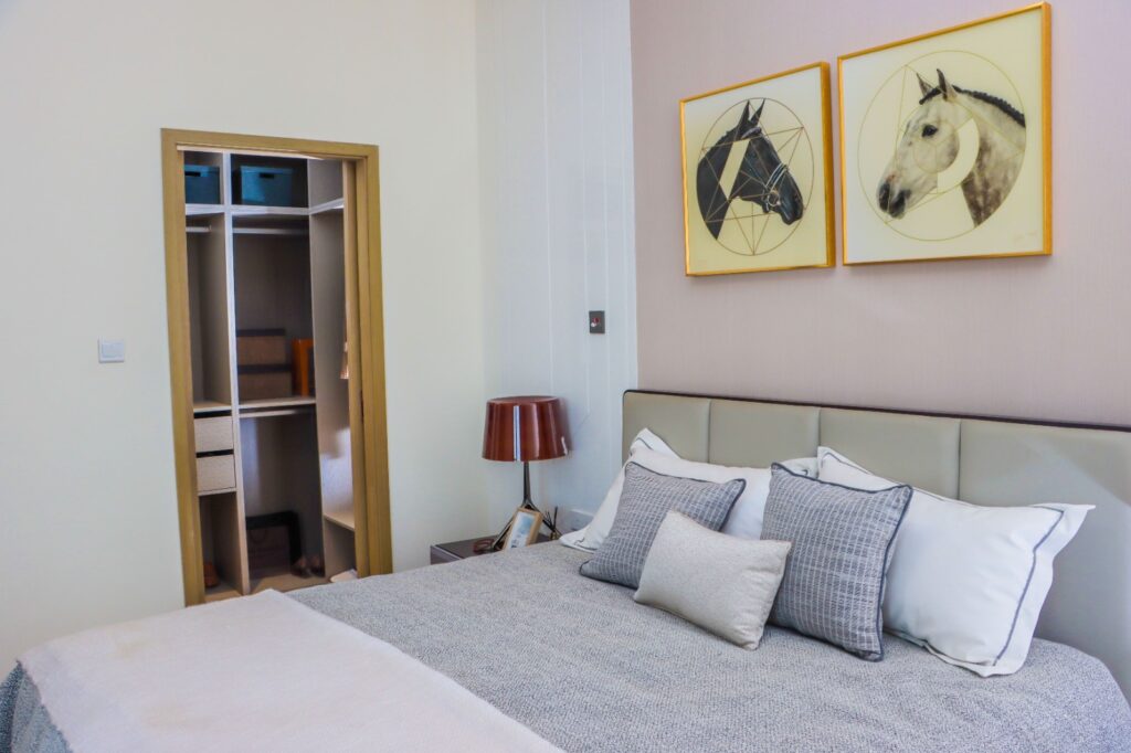 bedroom1