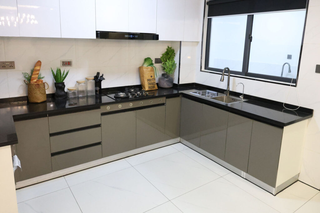 kitchen-venus-oak-apartments-for-sale-in-kileleshwa-nairobi (1)