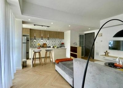 Lounge-2-400×284